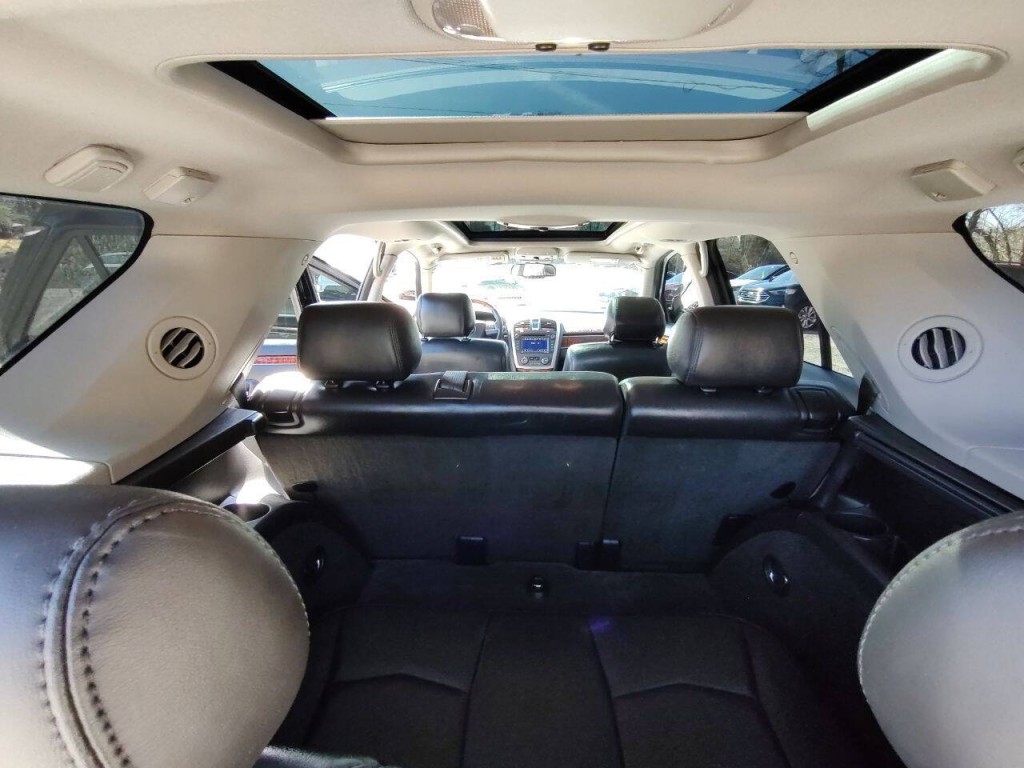 2008 Cadillac SRX Image 41