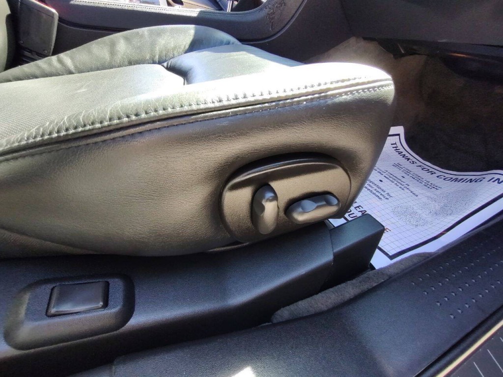 2008 Cadillac SRX Image 46