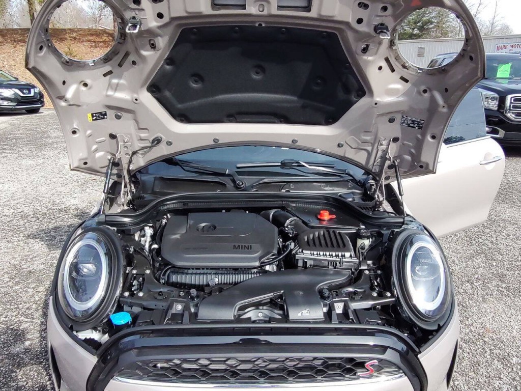 2024 MINI Cooper Image 30