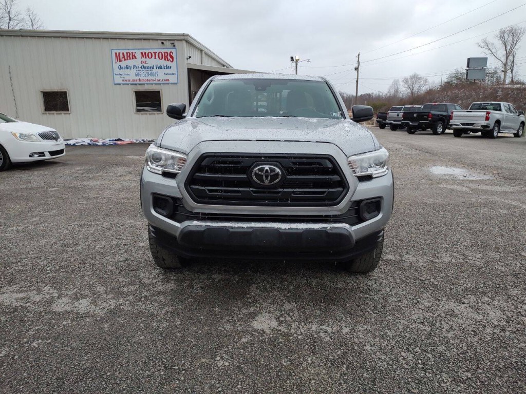 2019 Toyota Tacoma Image 4