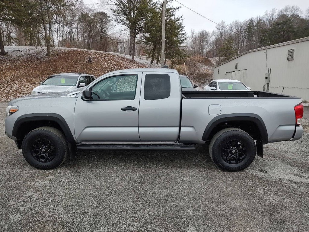 2019 Toyota Tacoma Image 9