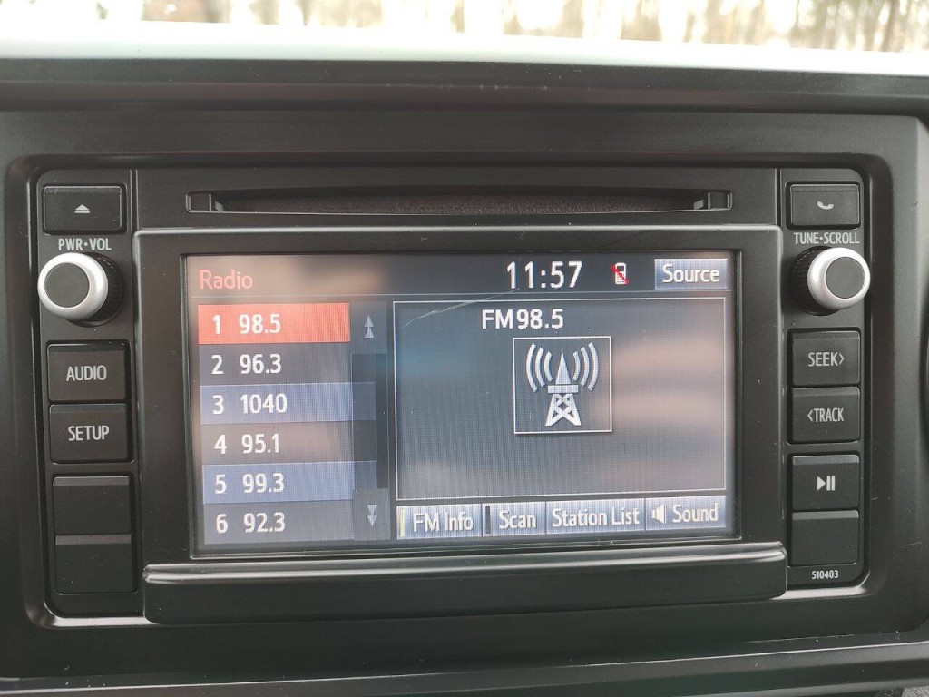 2019 Toyota Tacoma Image 25