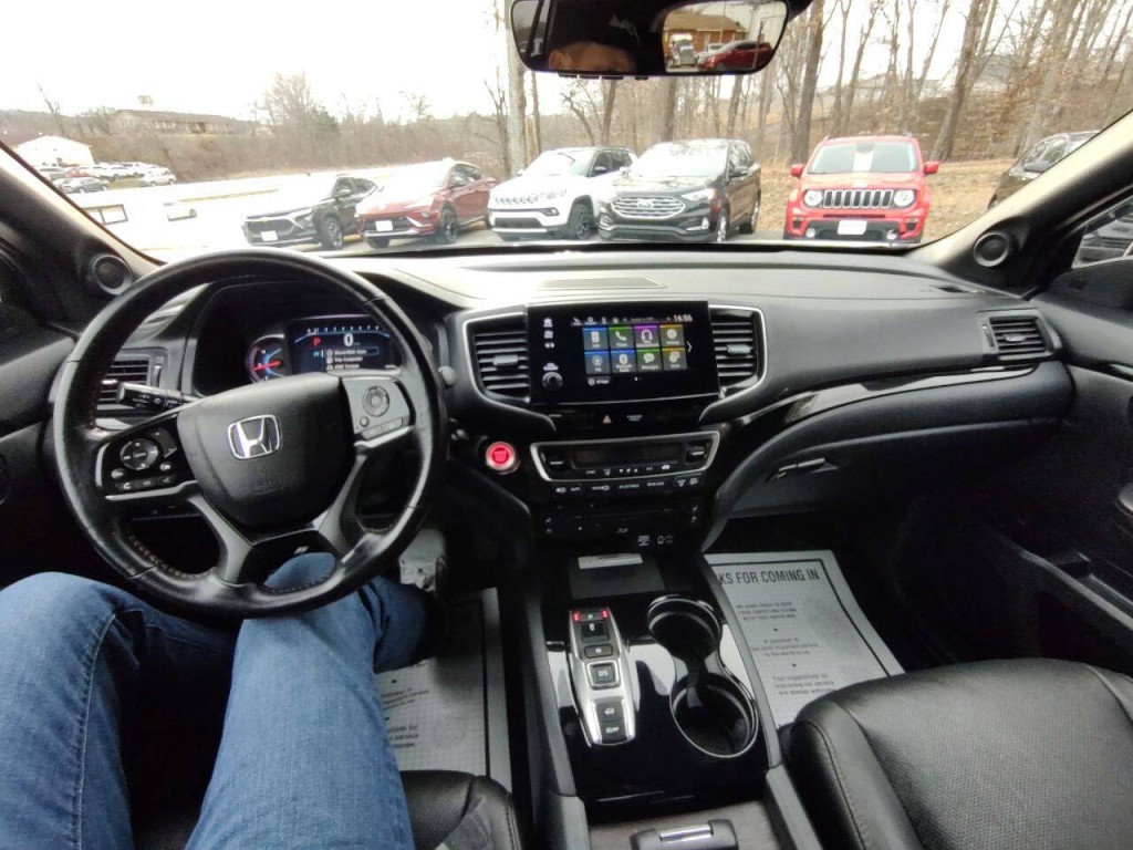 2022 Honda Pilot Image 44