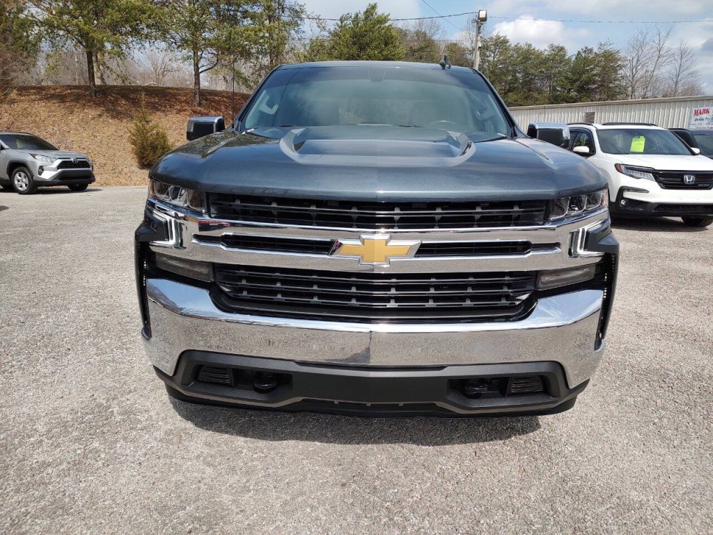 2021 Chevrolet Silverado 1500 Image 3