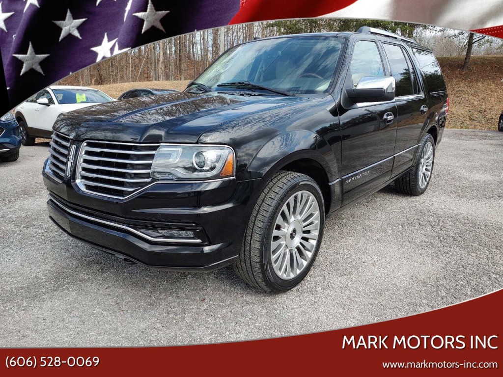 2017 Lincoln Navigator Image 1
