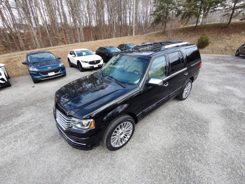 2017 Lincoln Navigator Image 6