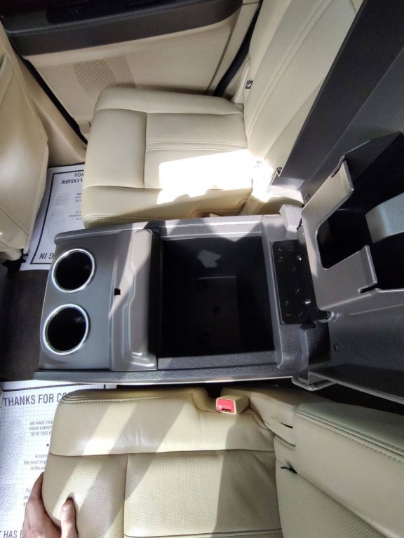 2017 Lincoln Navigator Image 30