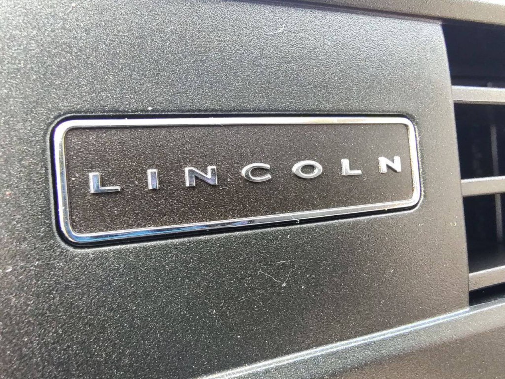 2017 Lincoln Navigator Image 51