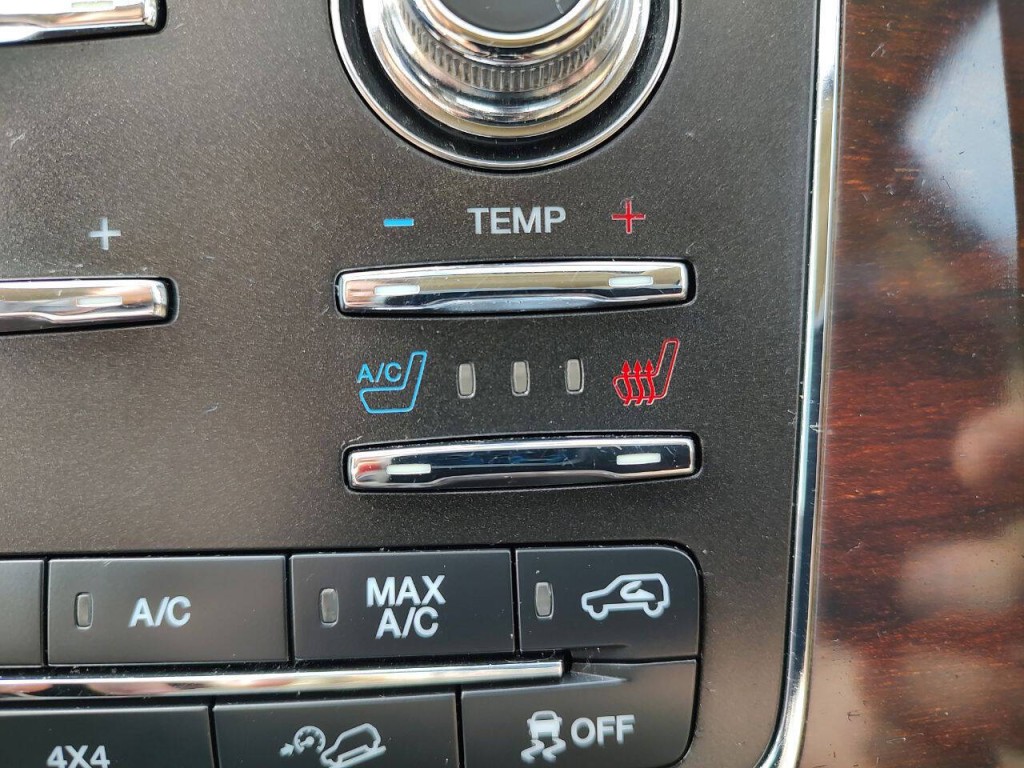 2017 Lincoln Navigator Image 53