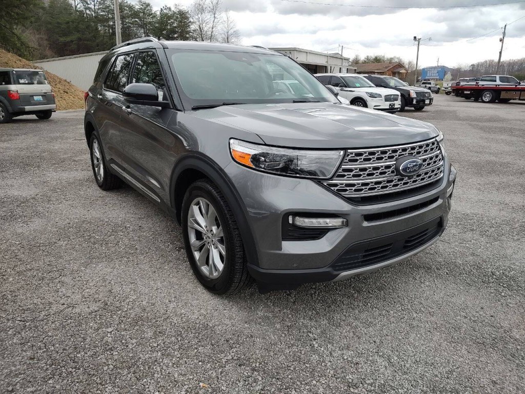 2021 Ford Explorer Image 4