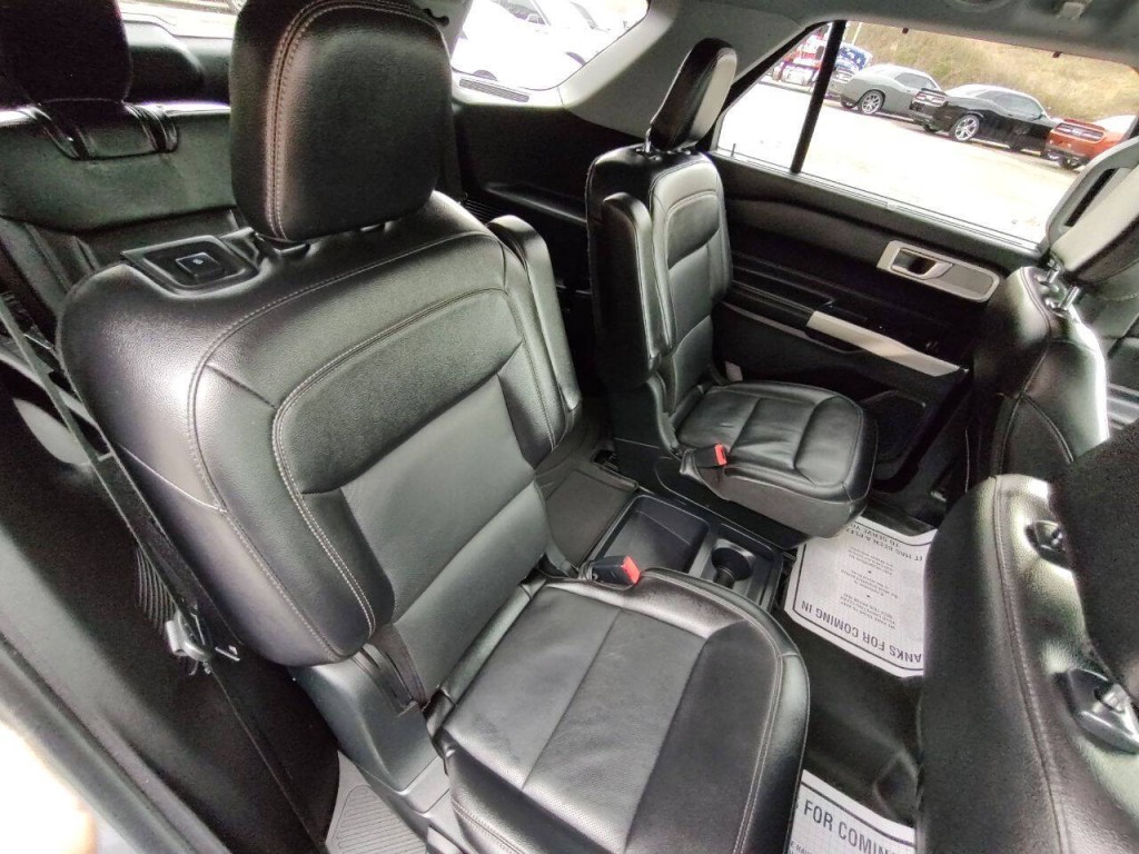 2021 Ford Explorer Image 22
