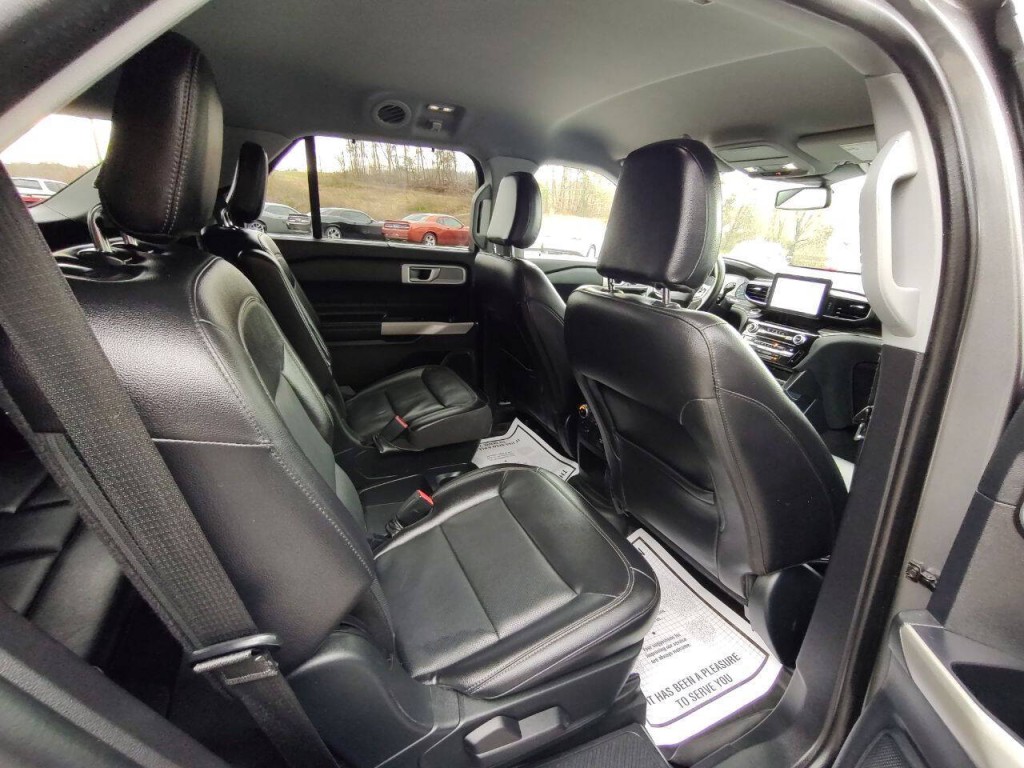 2021 Ford Explorer Image 23
