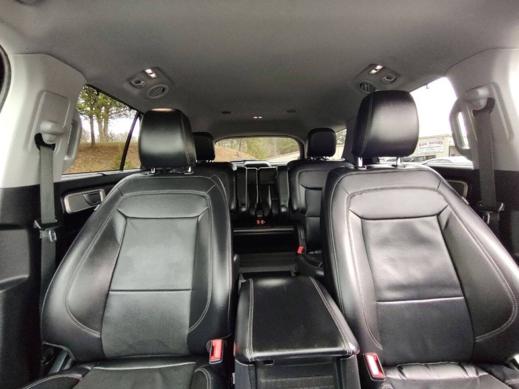 2021 Ford Explorer Image 32