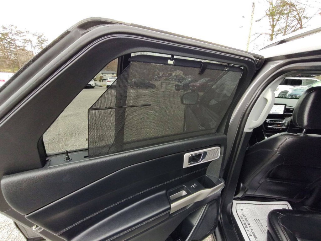 2021 Ford Explorer Image 34