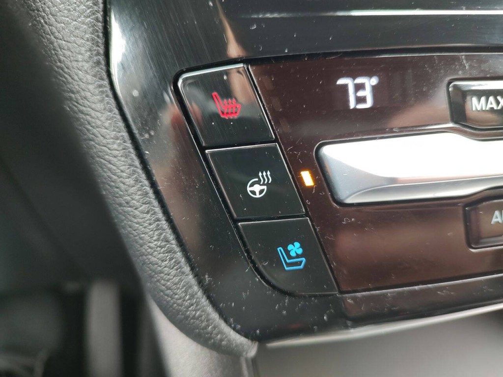 2021 Ford Explorer Image 61