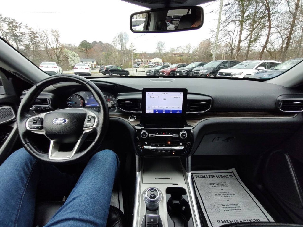 2021 Ford Explorer Image 66