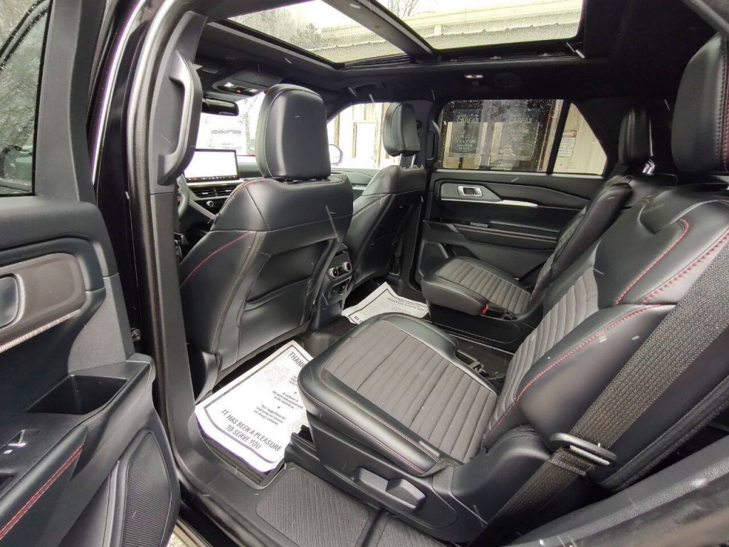 2025 Ford Explorer Image 19