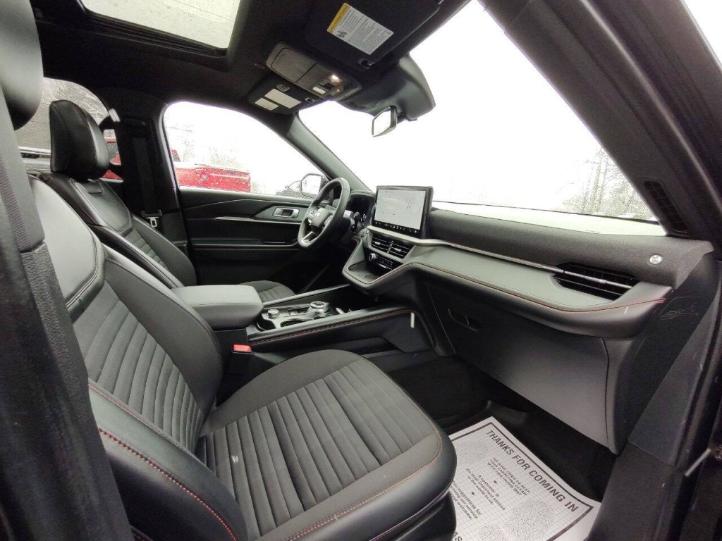 2025 Ford Explorer Image 21