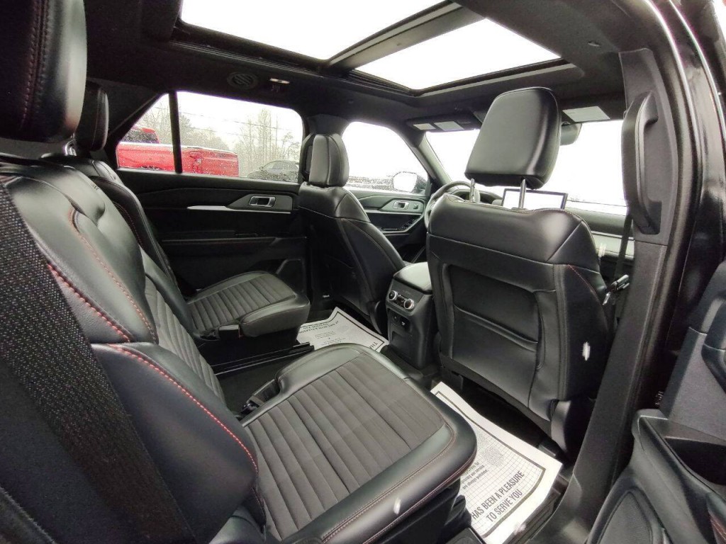 2025 Ford Explorer Image 22