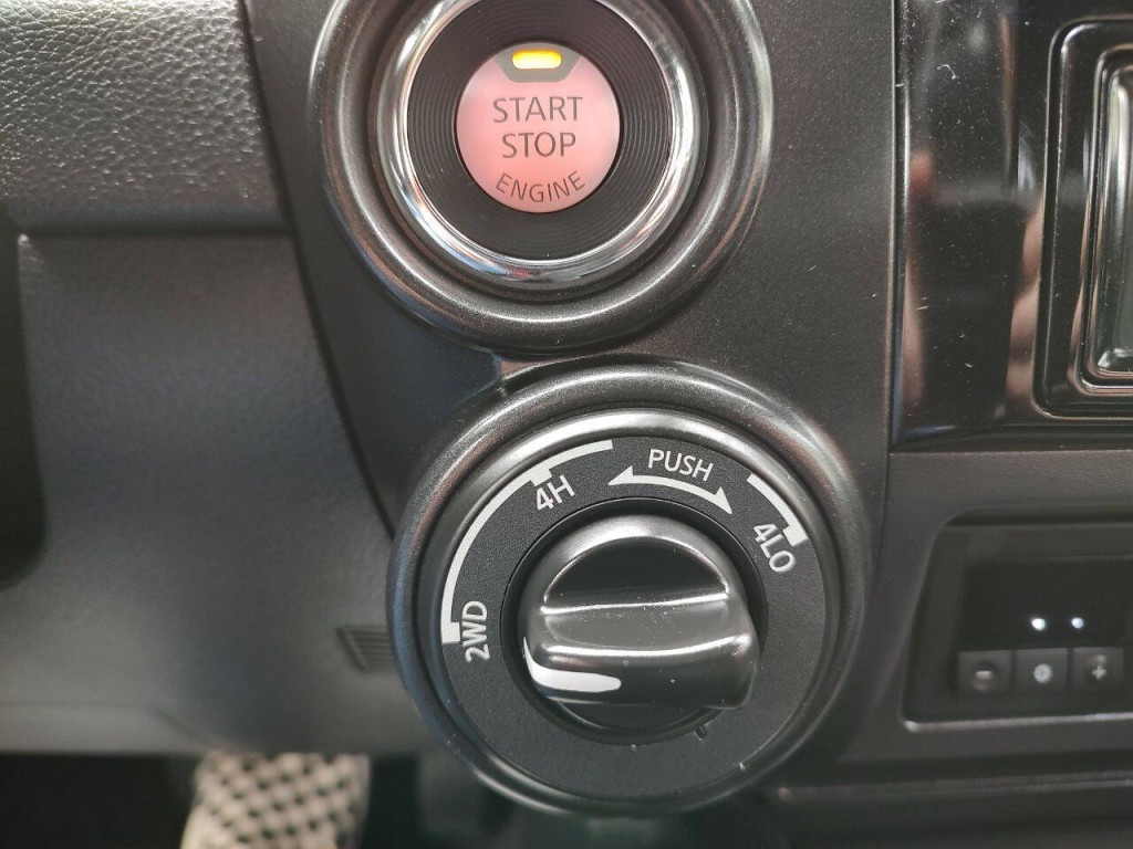 2023 Nissan Titan Image 53