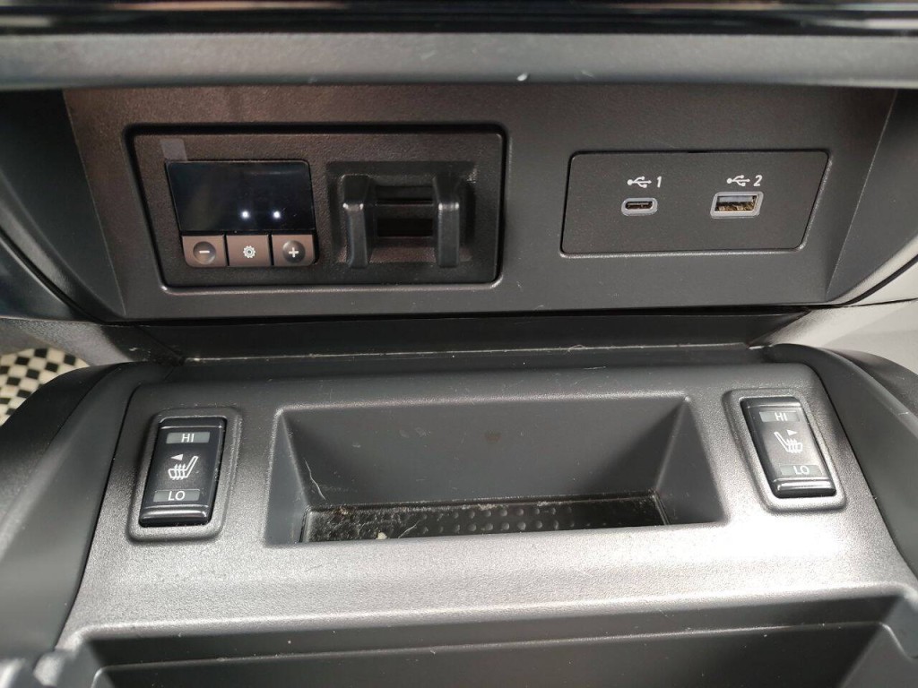 2023 Nissan Titan Image 55
