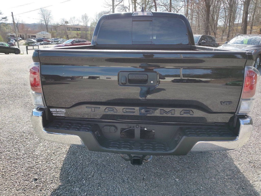 2023 Toyota Tacoma Image 6