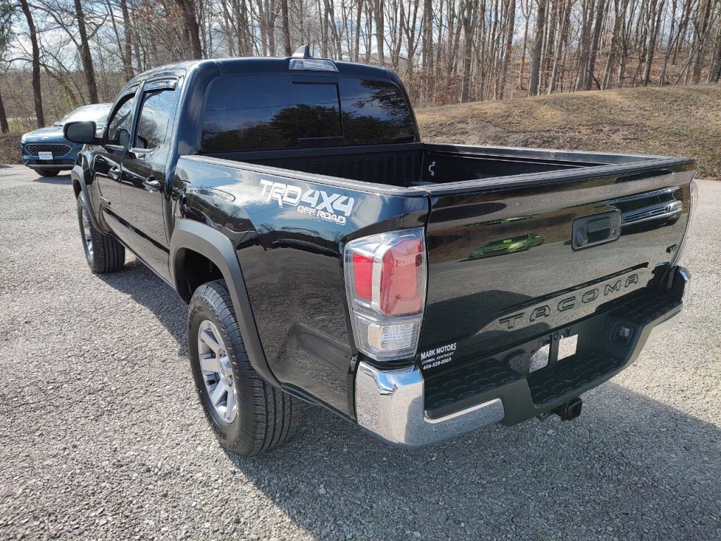 2023 Toyota Tacoma Image 7