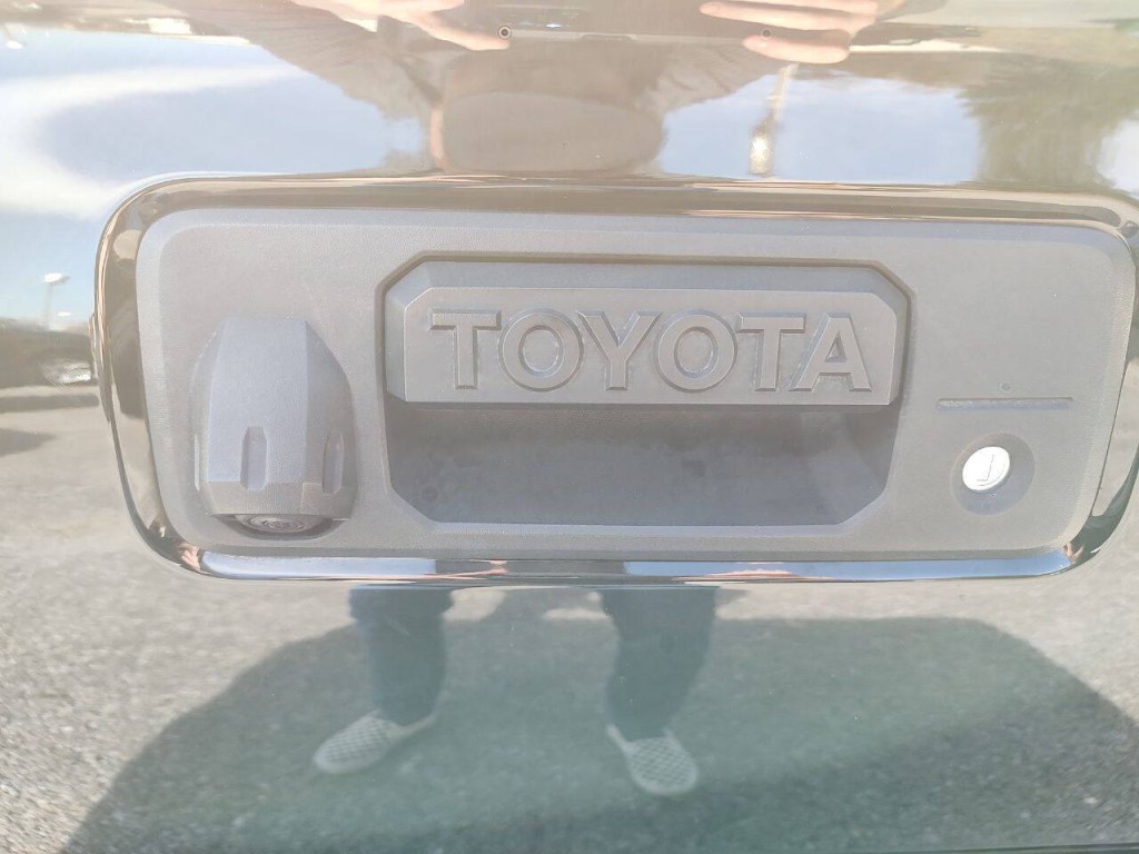 2023 Toyota Tacoma Image 14