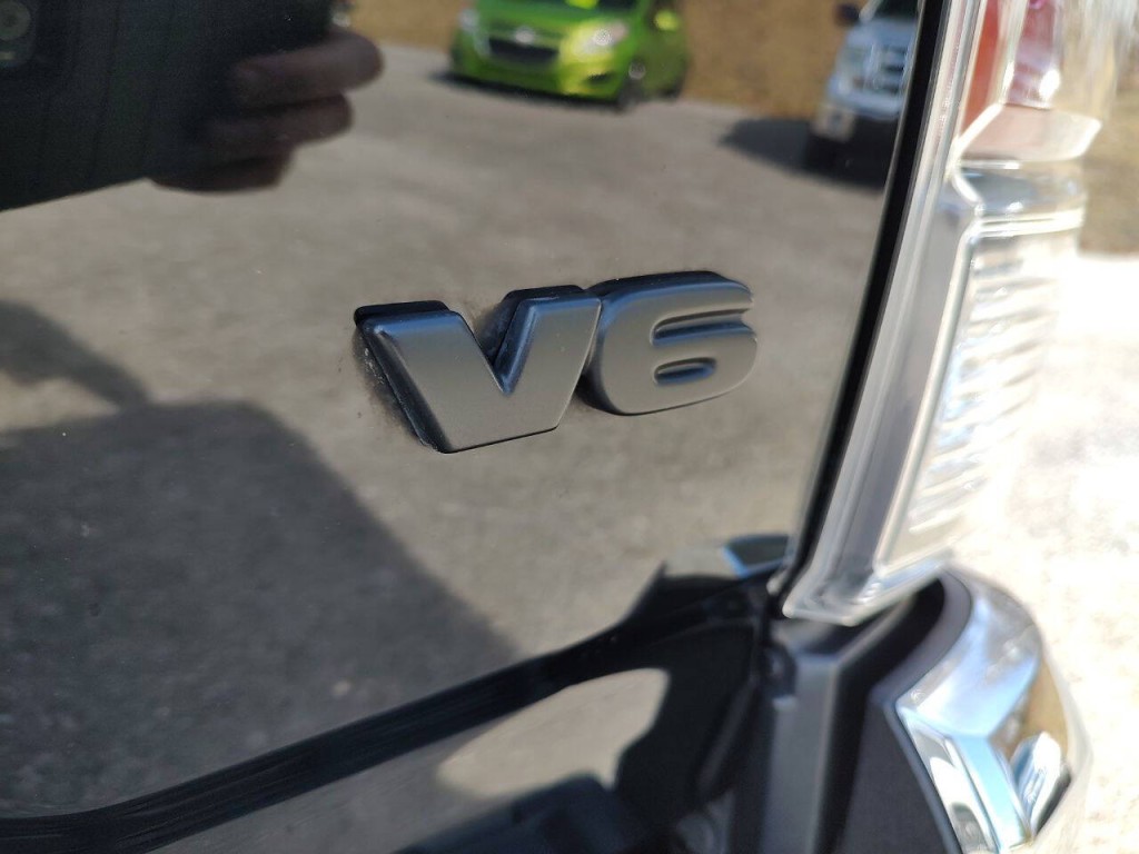 2023 Toyota Tacoma Image 16