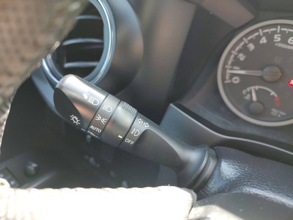 2023 Toyota Tacoma Image 38