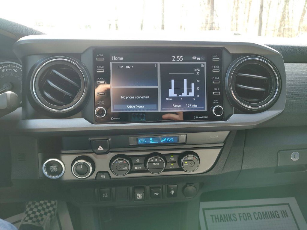 2023 Toyota Tacoma Image 44