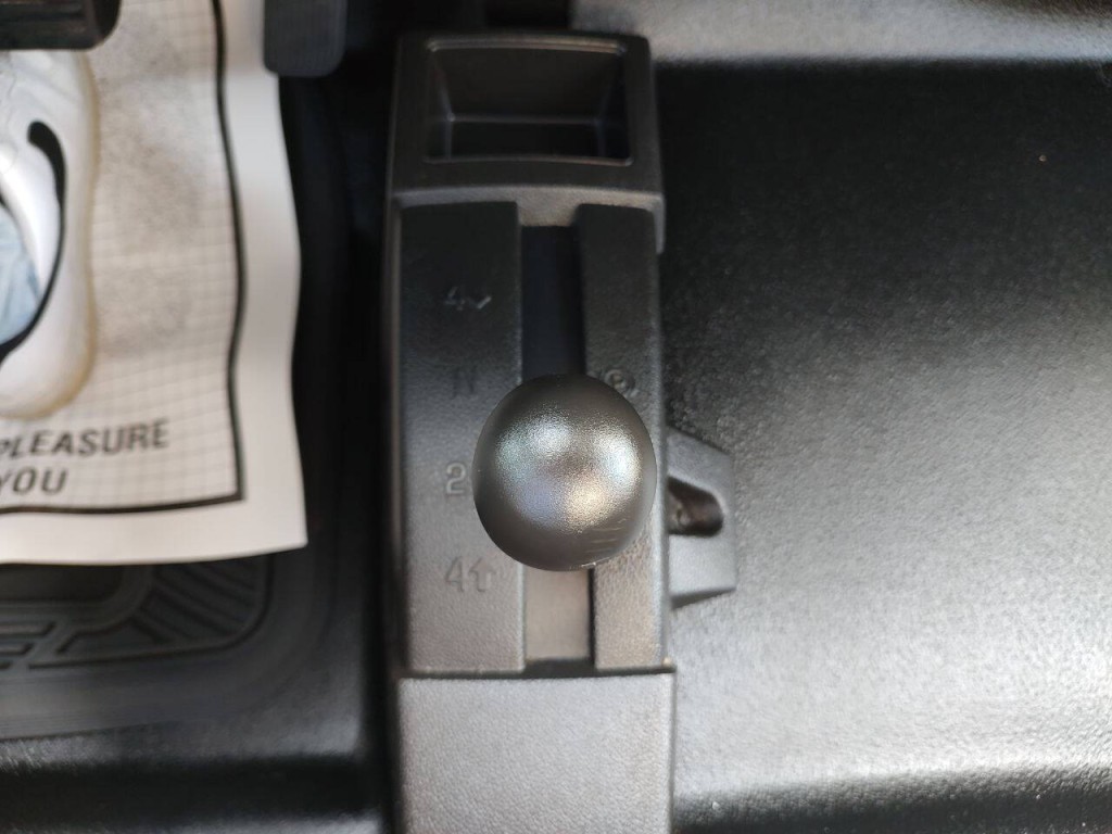 2015 Chevrolet Silverado 1500 Image 31