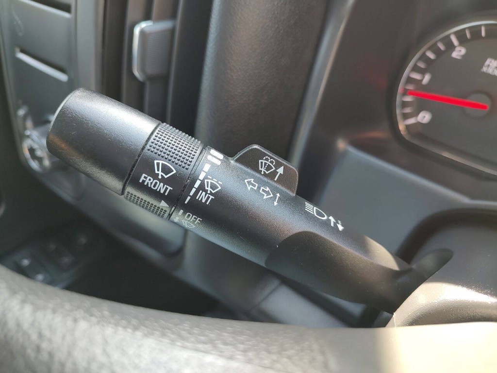 2015 Chevrolet Silverado 1500 Image 33