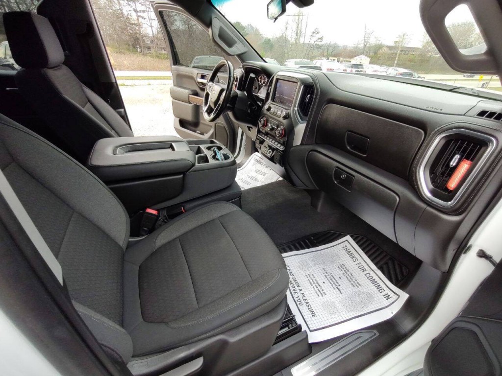 2020 Chevrolet Silverado 1500 Image 24