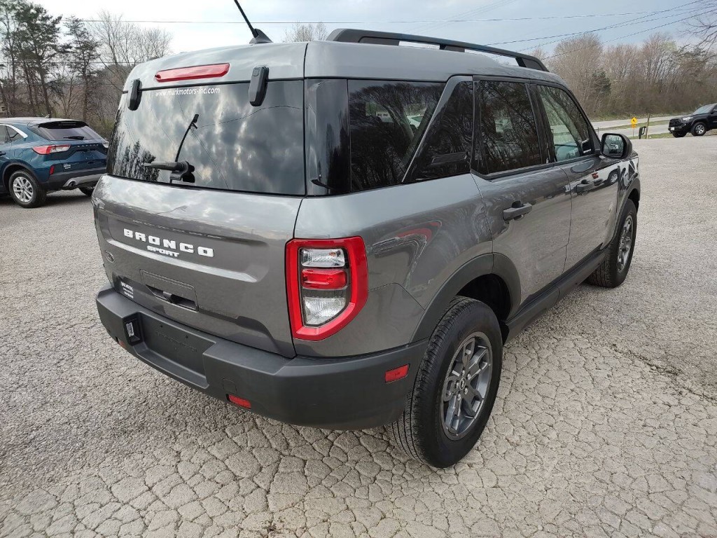 2022 Ford Bronco Image 6