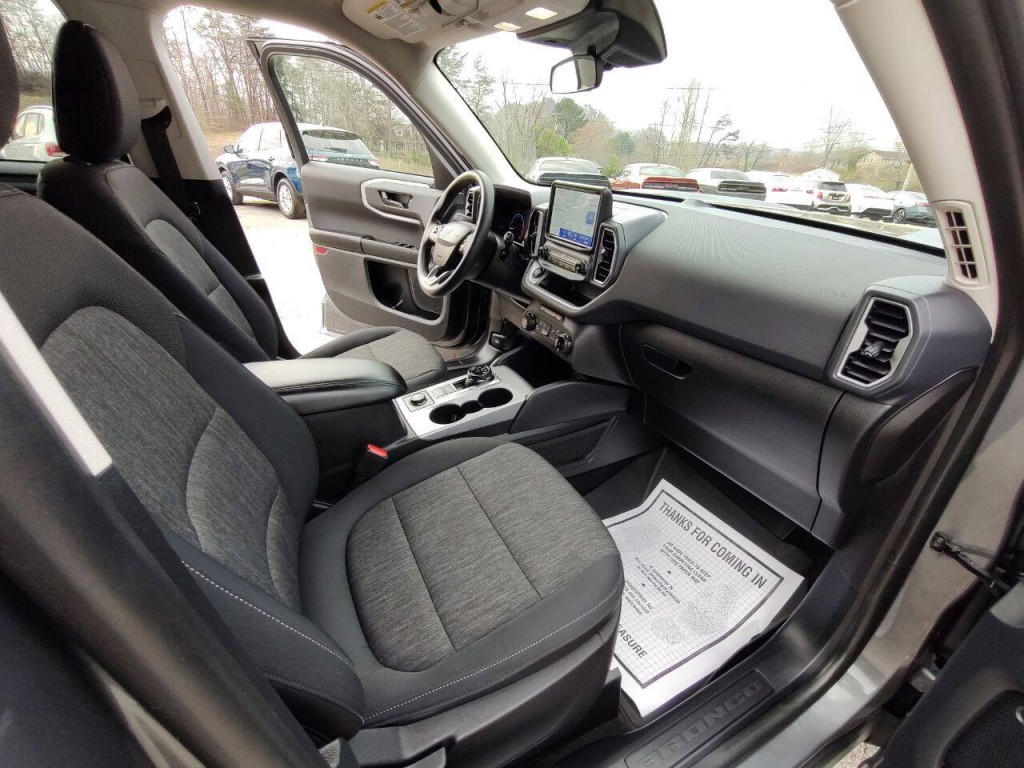 2022 Ford Bronco Image 19