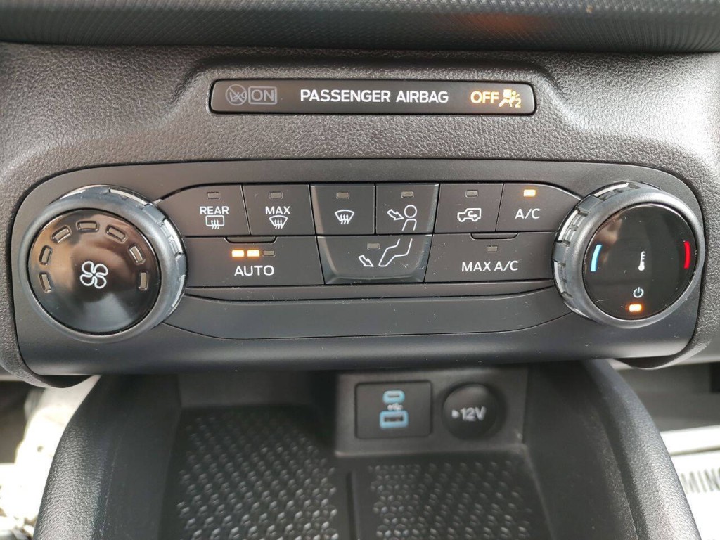 2022 Ford Bronco Image 45