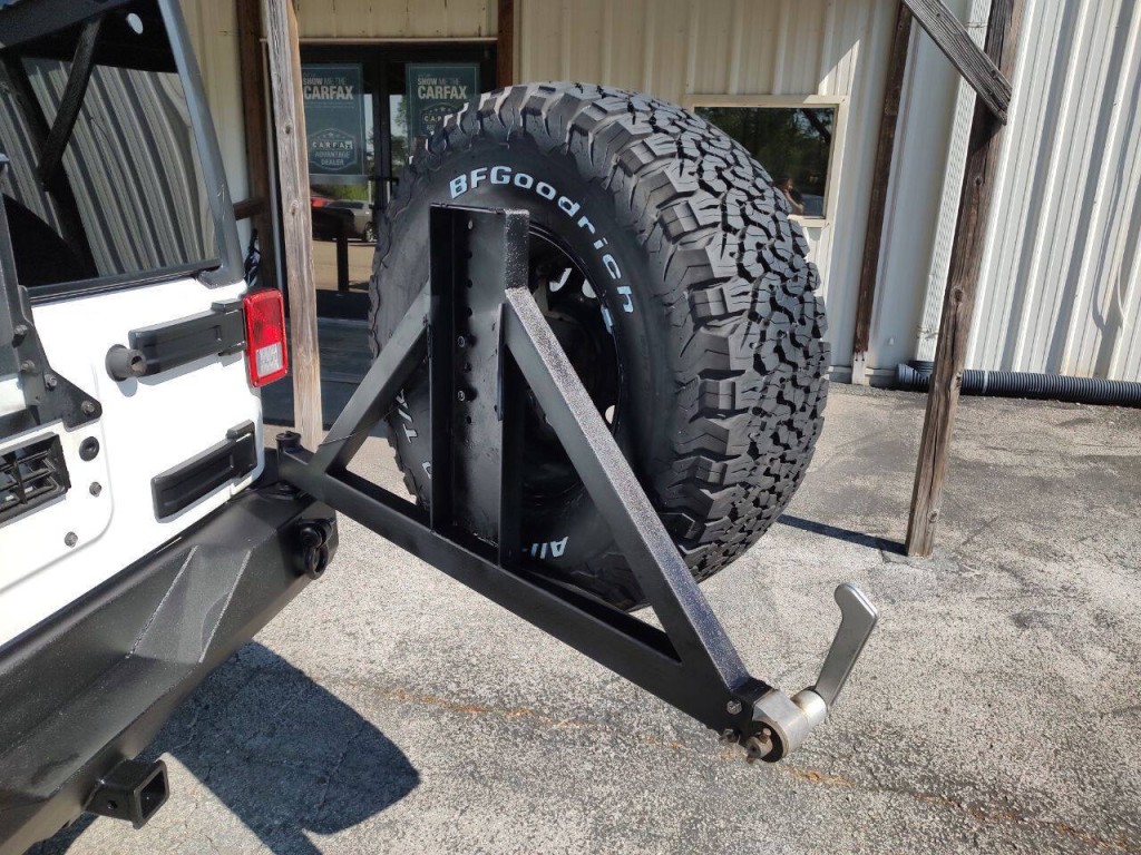 2015 Jeep Wrangler Unlimited Image 12