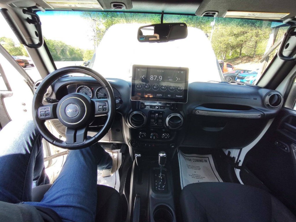 2015 Jeep Wrangler Unlimited Image 33