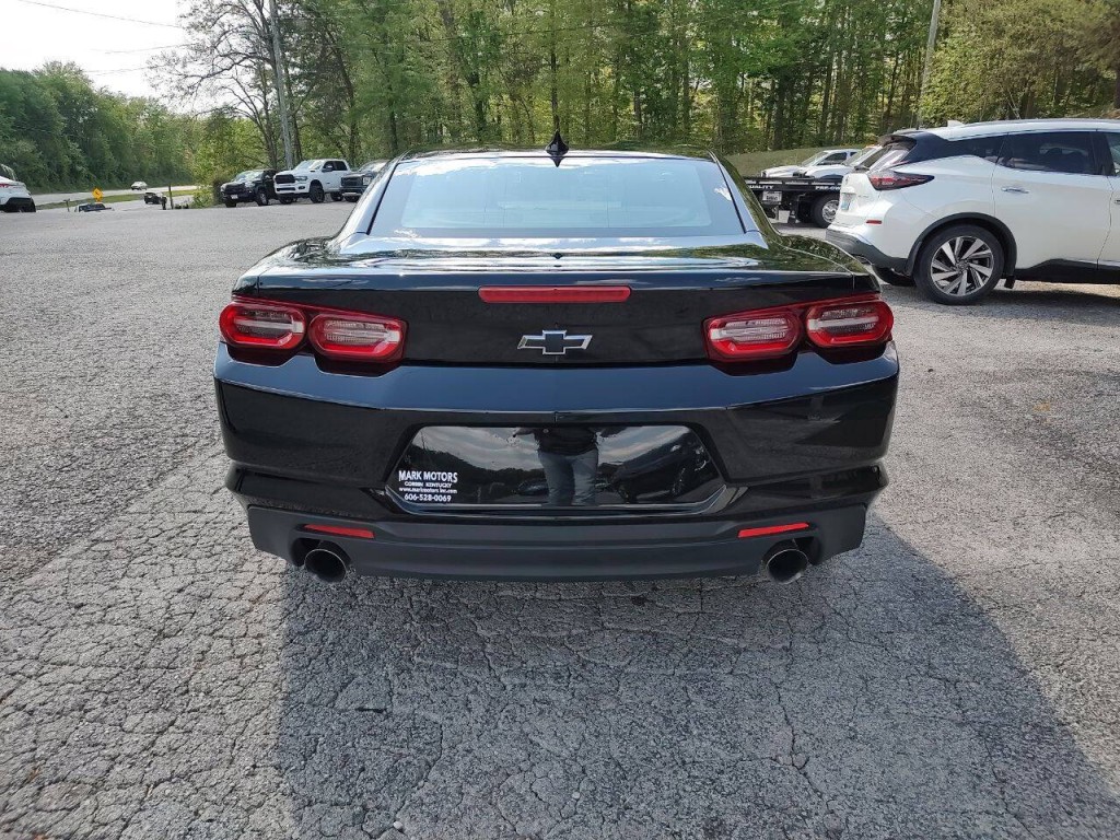 2023 Chevrolet Camaro Image 5