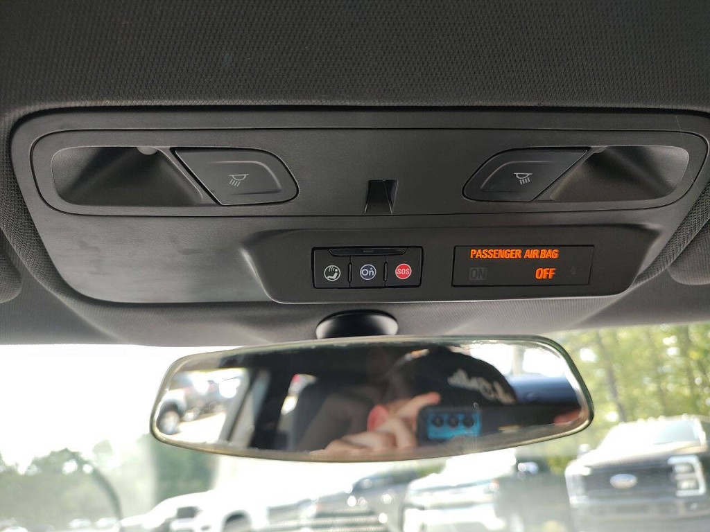 2023 Chevrolet Camaro Image 28