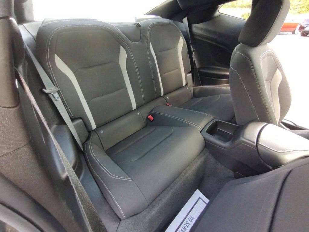 2023 Chevrolet Camaro Image 32