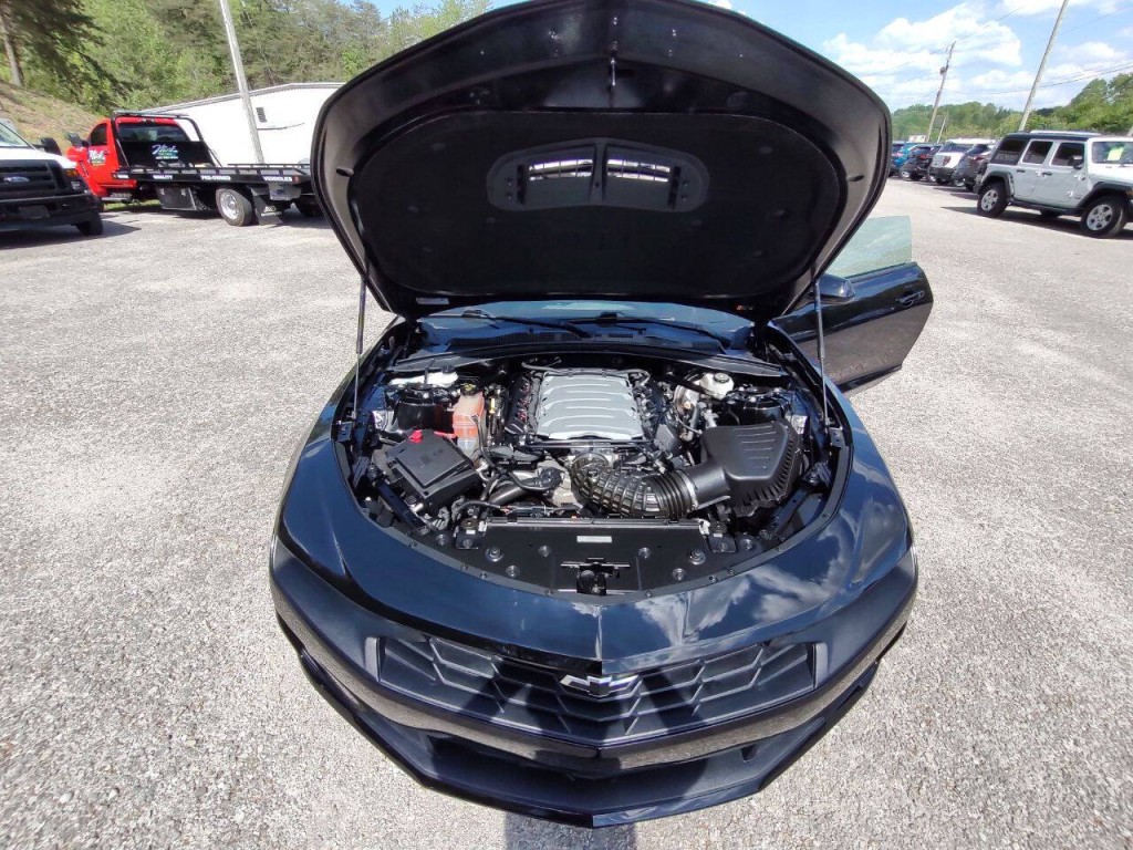 2023 Chevrolet Camaro Image 34