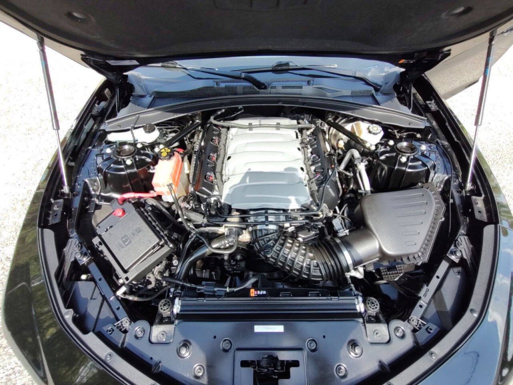 2023 Chevrolet Camaro Image 35