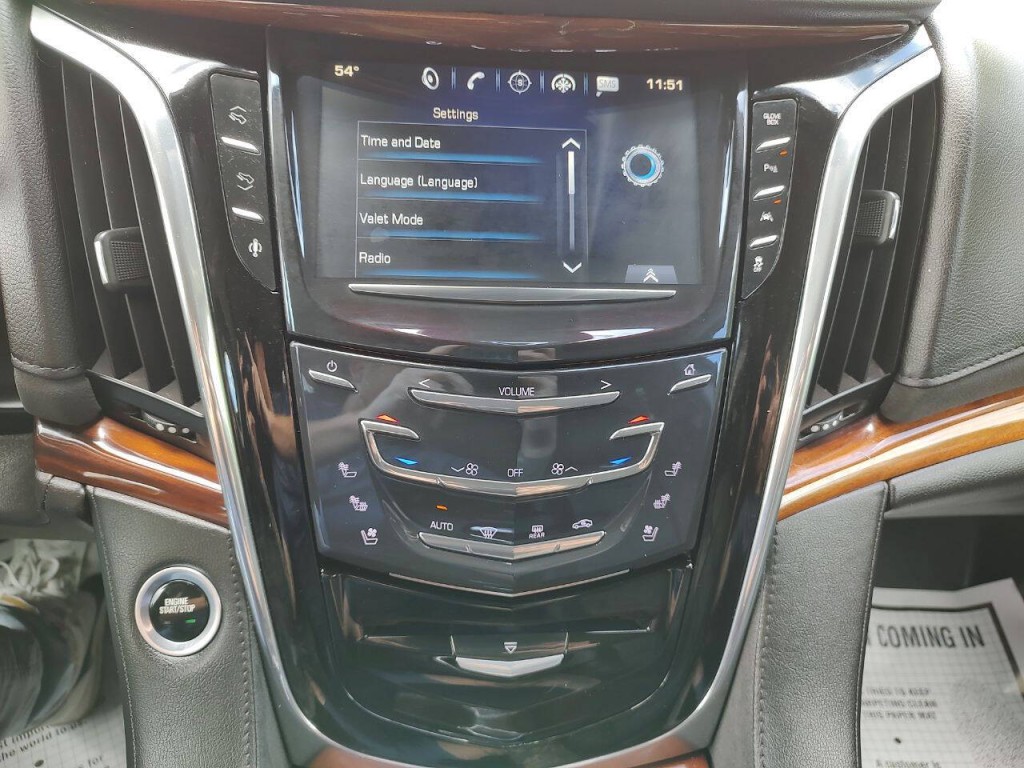 2016 Cadillac Escalade Image 20
