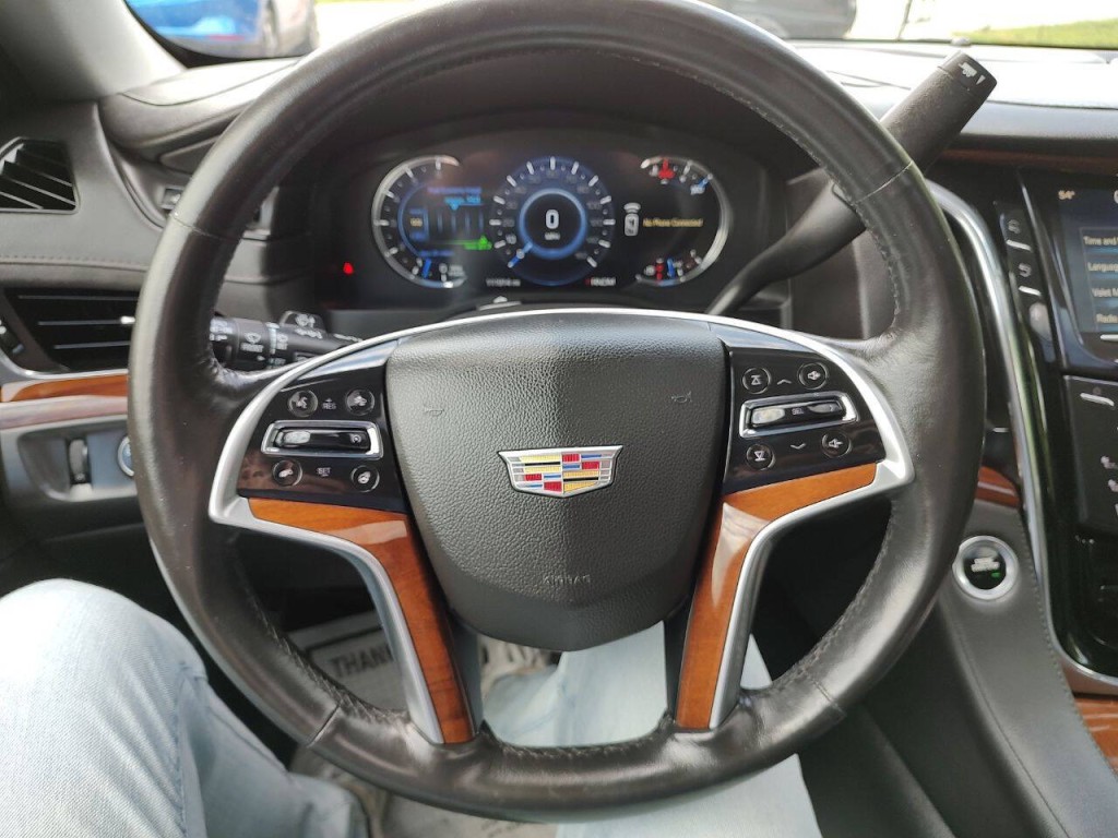 2016 Cadillac Escalade Image 27