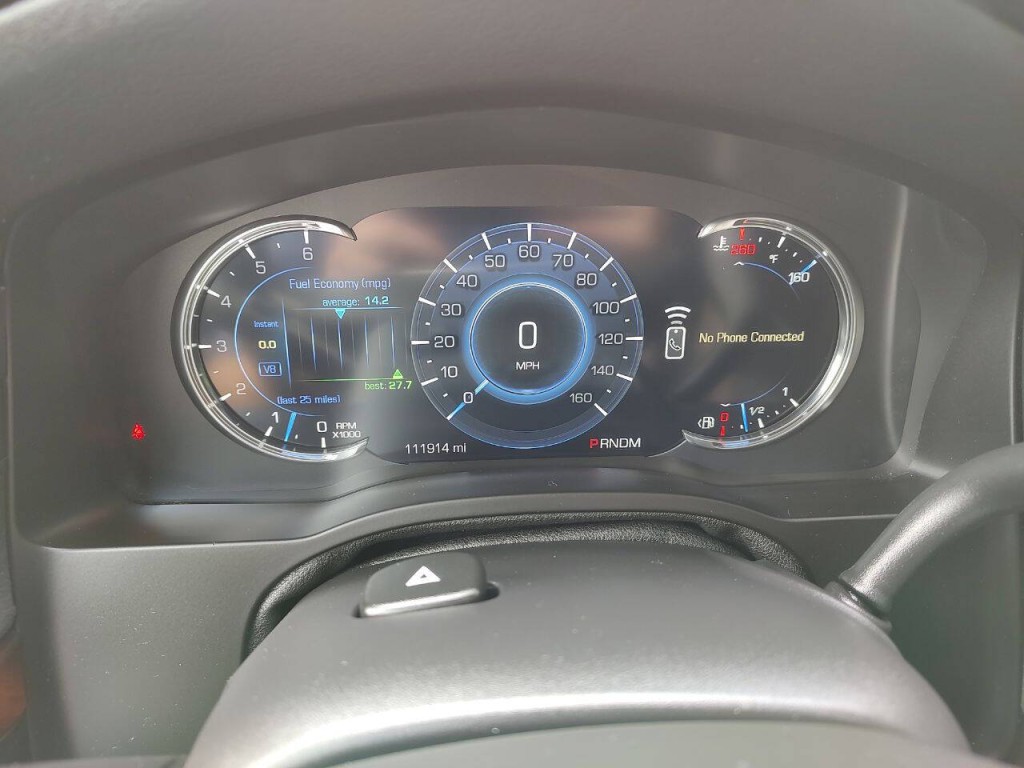 2016 Cadillac Escalade Image 28