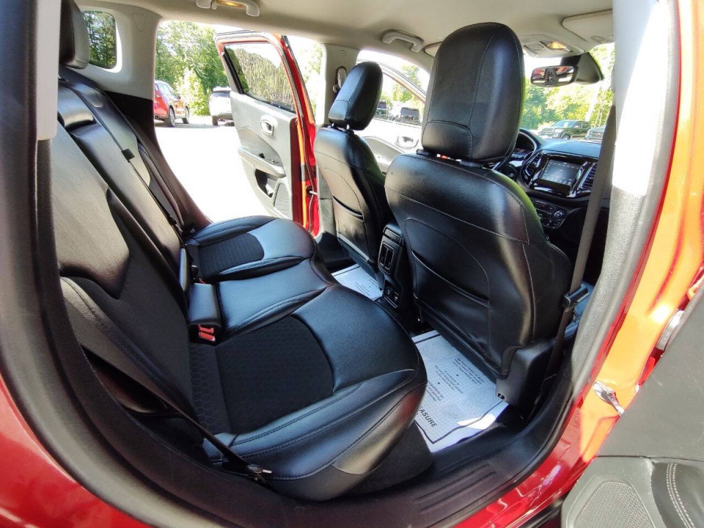 2021 Jeep Compass Image 21
