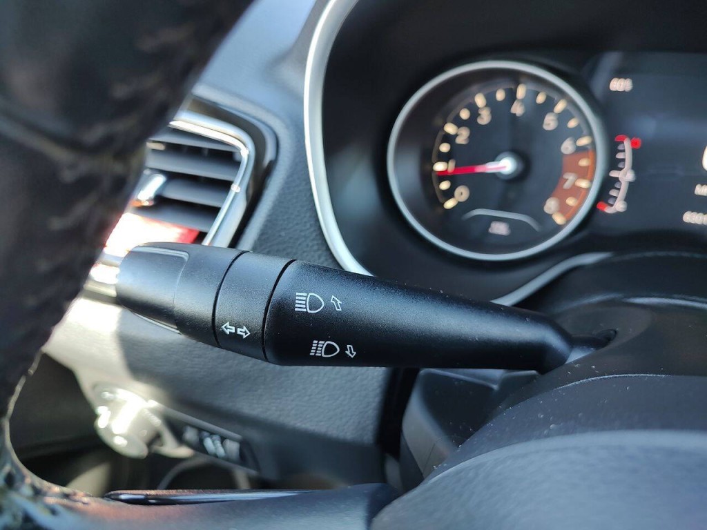 2021 Jeep Compass Image 29