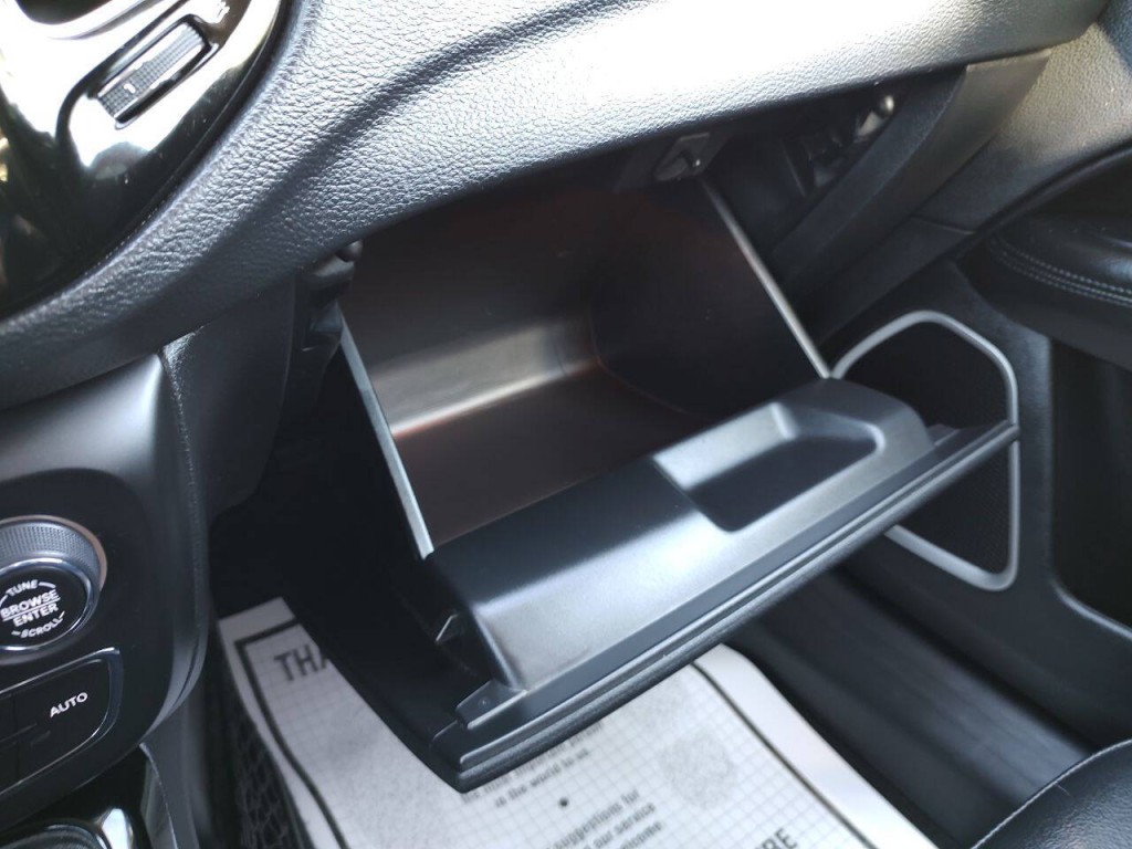 2021 Jeep Compass Image 32